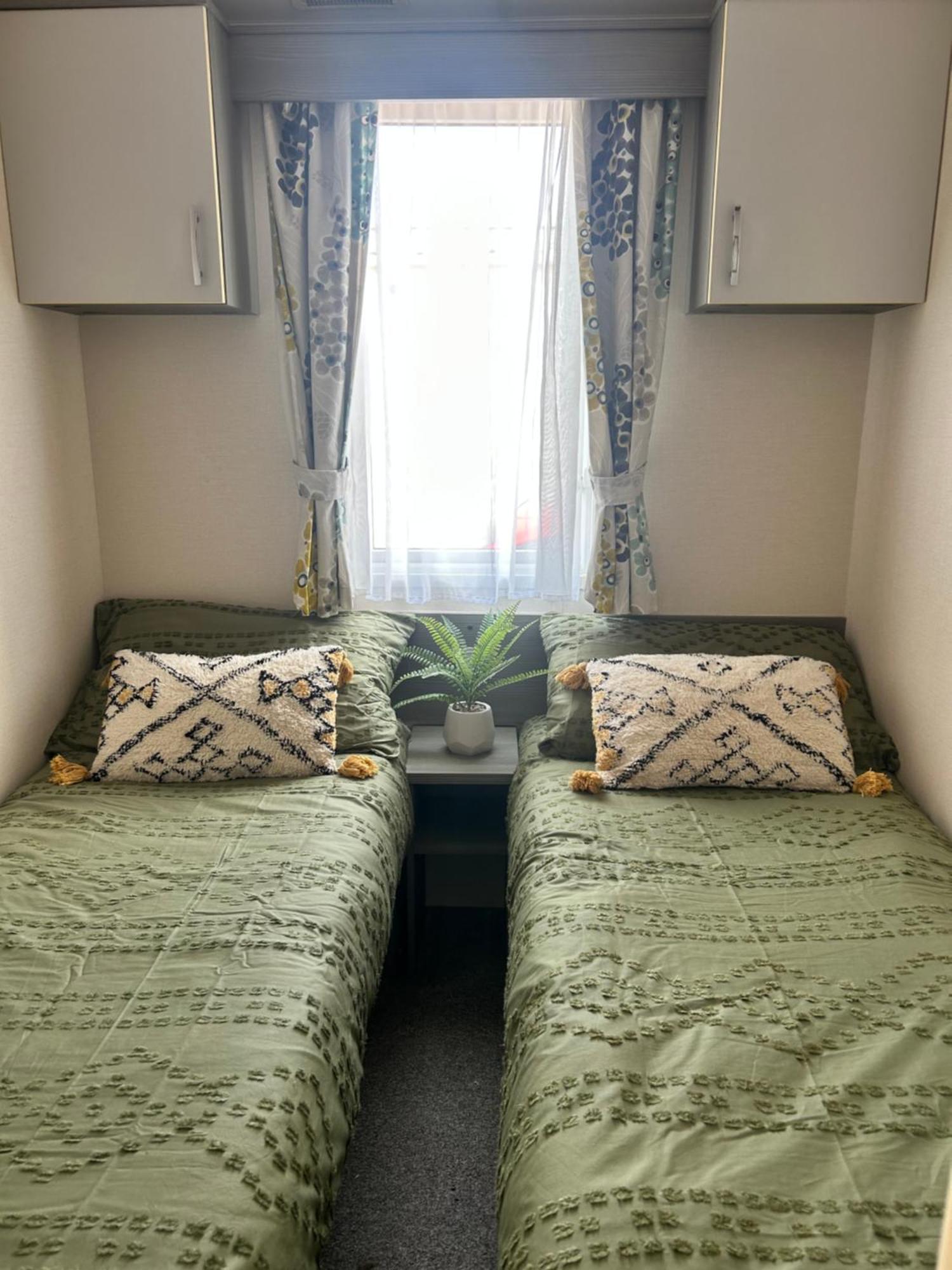 Hotel Littlesea Haven Weymouth Esterno foto